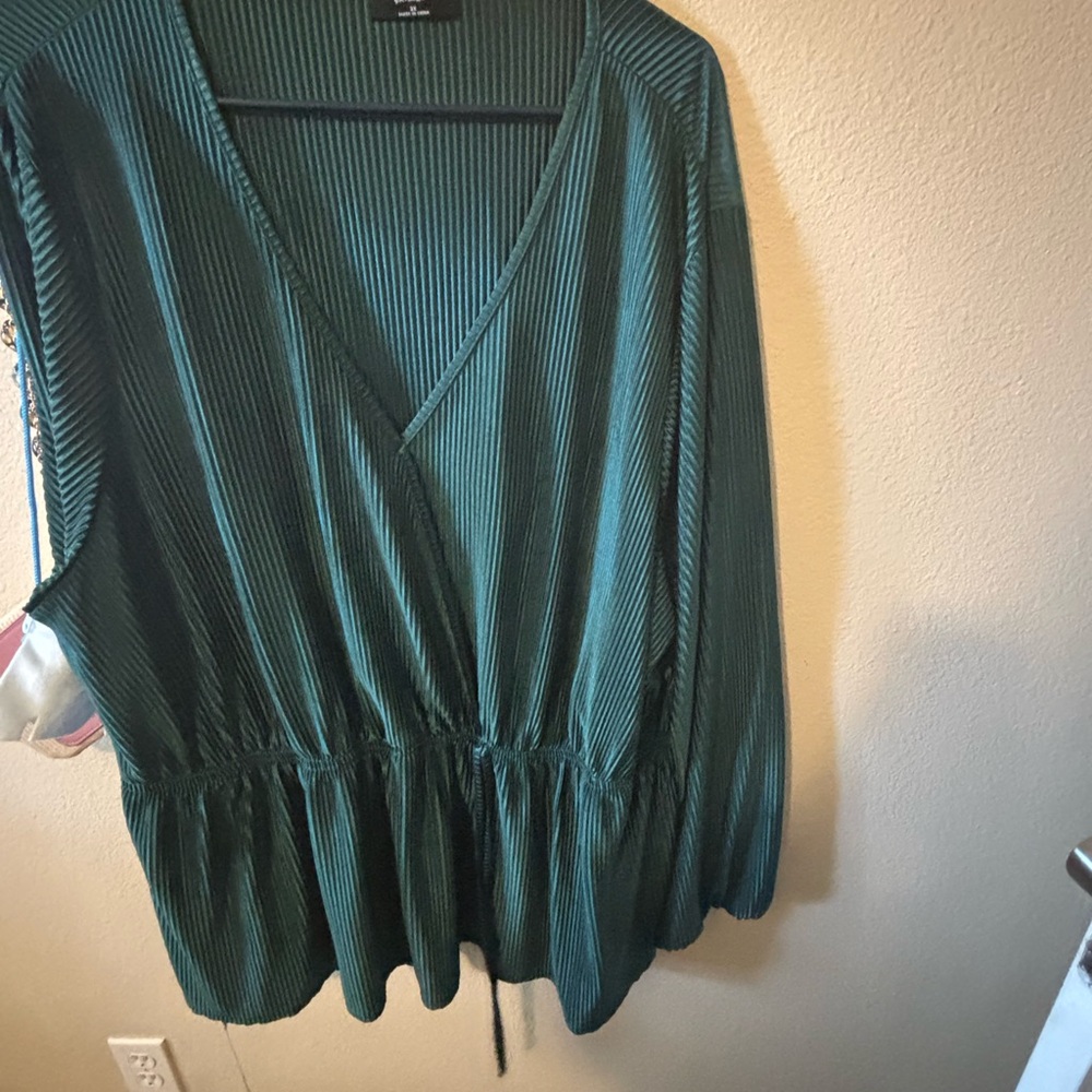 Chic Teal V-Neck Women's Blouse